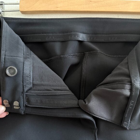 Lululemon Black Wrinkle-Free Pants – Size 6 – Work & Travel Ready - Picture 6 of 6